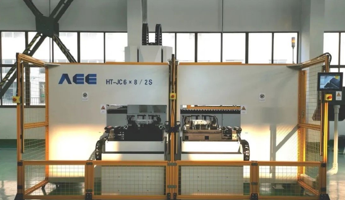 Carry on the past and open the future